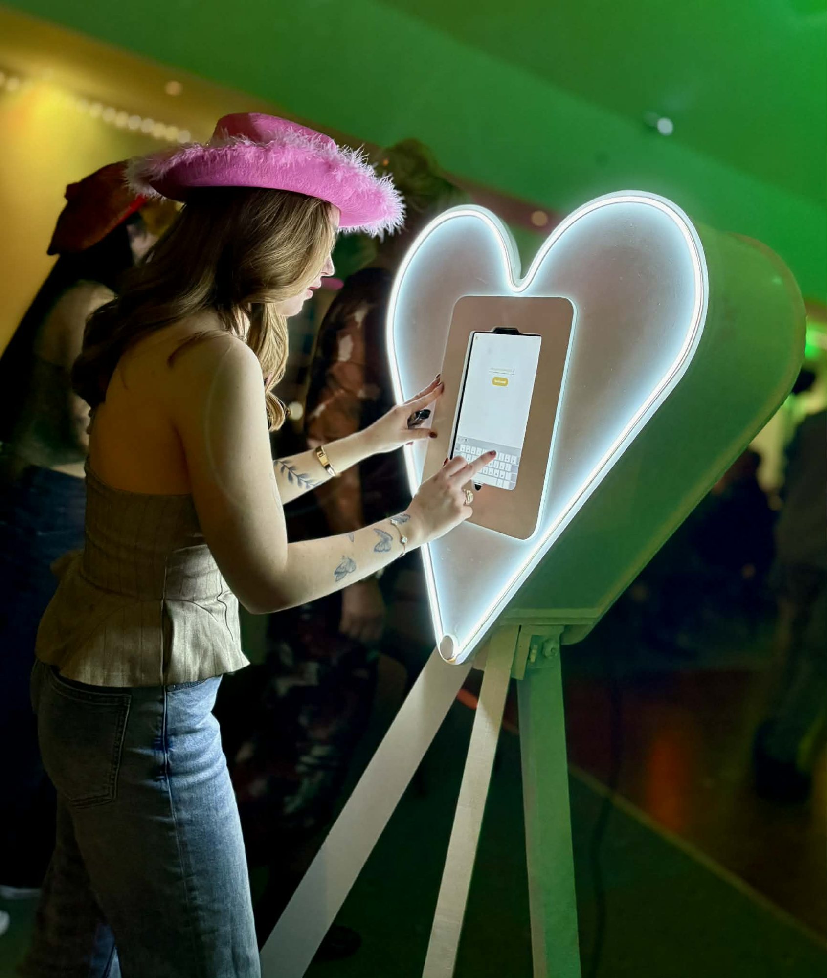 White Love Heart Photo Pod